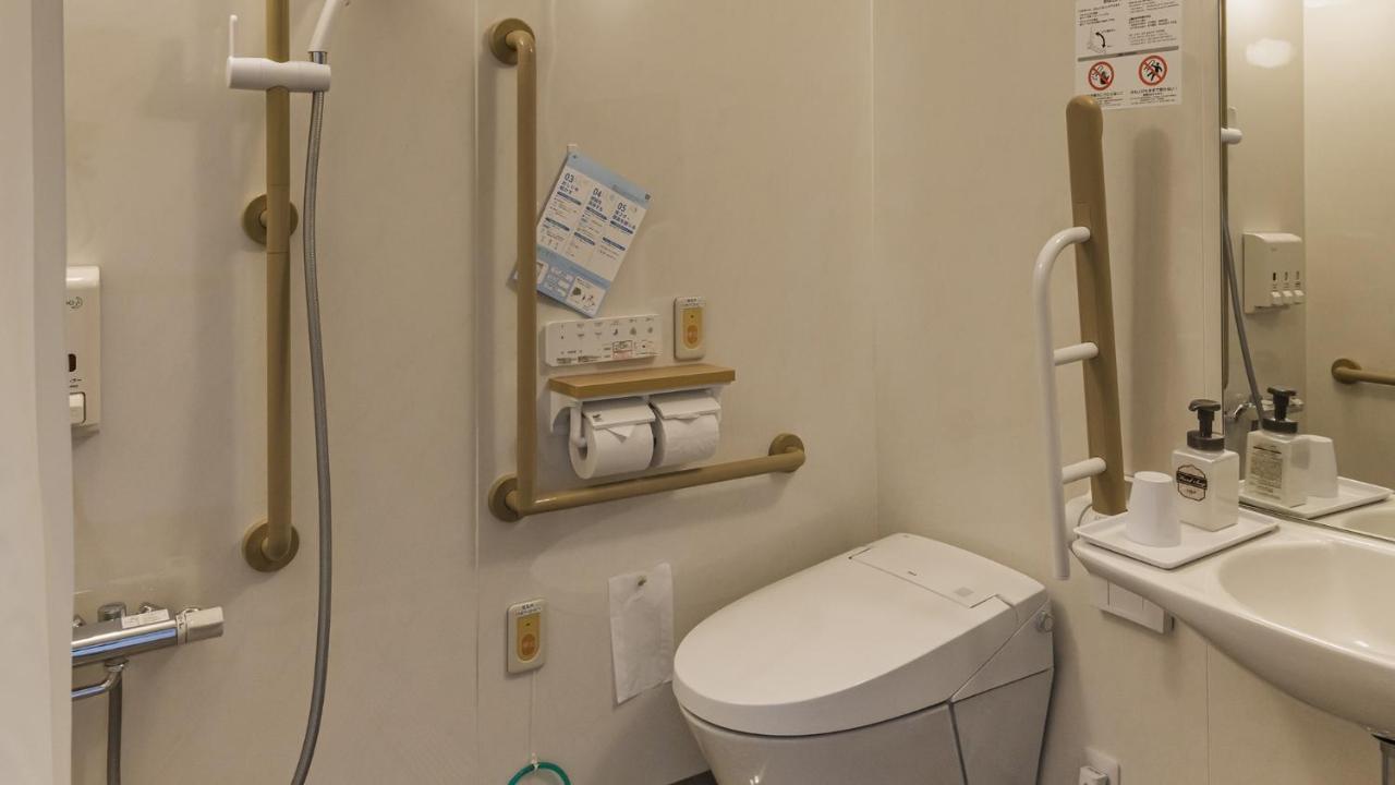Toyoko Inn Kita-Asaka-Eki Nishi-Guchi ภายนอก รูปภาพ
